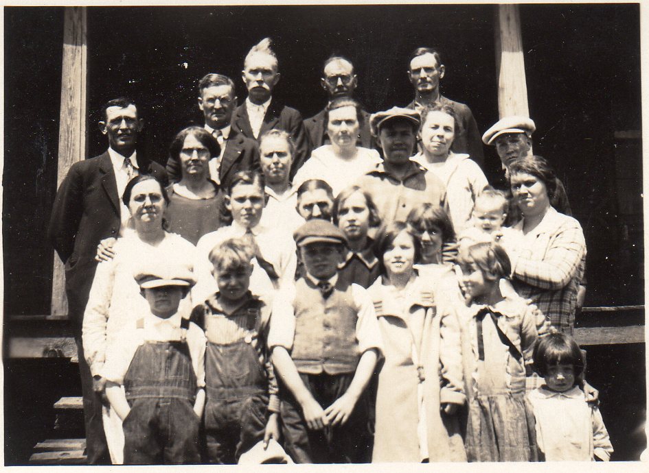 George__Arta__Irene__Landrum__Wilma__Louie__Charles_E..jpg