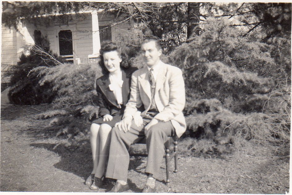 George__Arta__Irene__Landrum__Wilma__Louie__Charles_E..jpg