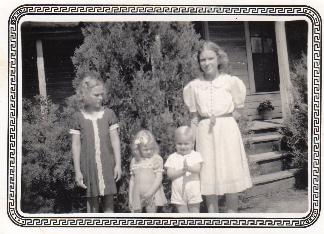 George__Arta__Irene__Landrum__Wilma__Louie__Charles_E..jpg