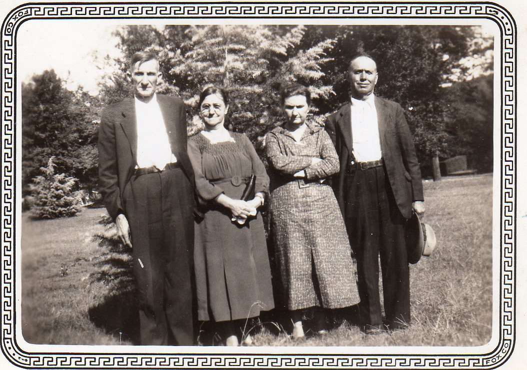George__Arta__Irene__Landrum__Wilma__Louie__Charles_E..jpg